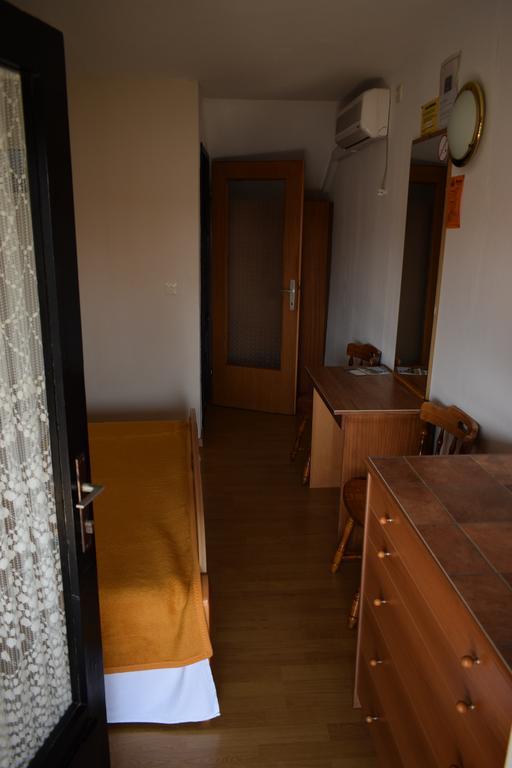 Rooms Vila Mautner Vodice Exterior photo